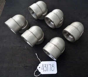 1 Lot of Stainless Steel Weld Socket Elbows 1-1/4" (Inv.43178) - Picture 1 of 3