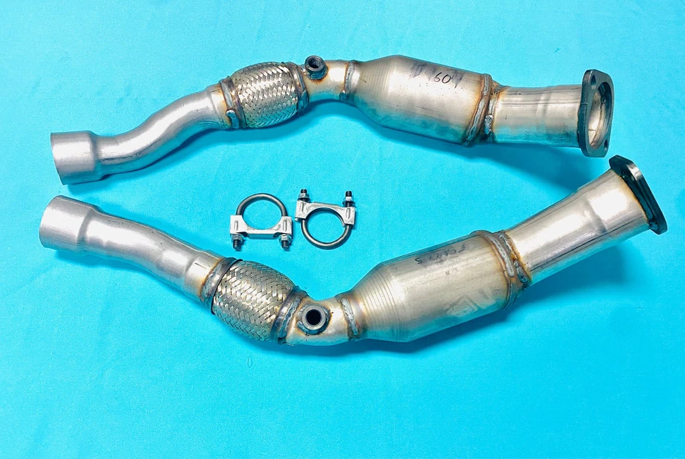 Fits:2005-2008 Dodge Magnum 5.7L R.W.D L.H/R.H  Catalytic Converter With Flex - Изображение 1 из 3