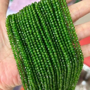 Mini pequeñas cuentas de piedra de diopsido verde micro facetadas redondas naturales genuinas de 2/3/4 mm - Imagen 1 de 10