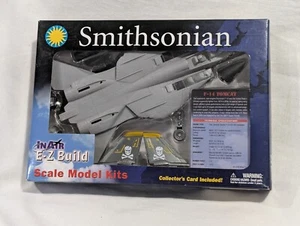 NUEVO Smithsonian InAir Ez-Build F-14 Tomcat Jolly Roger Kit Modelo Escala 1/72 - Imagen 1 de 2