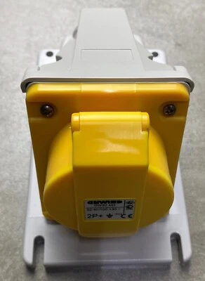 GEWISS GW62485 90 Degree SURFACE Socket Outlet, IP44, 2P + E, 32A, 100-130V - Image 1 of 4