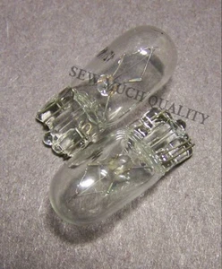 LIGHT BULB Janome Newhome 3018 4048 4623 5200QDC 6147 AQS2009 DC4030P DC4100 + - Picture 1 of 3