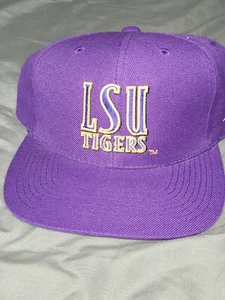 Vintage LSU Tigers Sports Specialties Plain Logo Script Snapback Hat Dead Stock - Bild 1 von 6