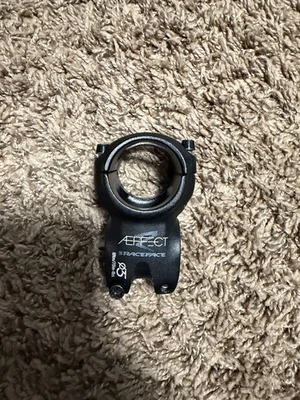 Шток горного велосипеда Race Face Aeffect-R — диаметр зажима 35 мм — длина 40 мм - Изображение 1 из 4