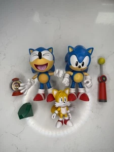 Jakks Pacific Sonic The Hedgehog Action Figures & Accessories Bundle - Picture 1 of 10
