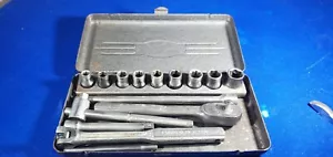 Vintage Craftsman 1/4" Drive SAE =V= Series Socket Set 15pc +Metal Box 1950-66 - Picture 1 of 10