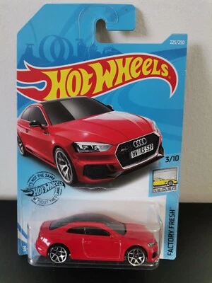 HOT WHEELS AUDI RS5 COUPE LONG CARD - Immagine 1 di 4