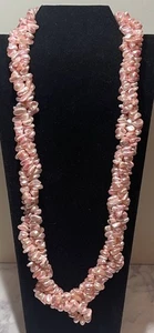 Vintage Pink Beaded 16" Necklace Jewelry GAR4-7 - Picture 1 of 9