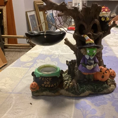 CANDELABRO YANKEE BRUJA HALLOWEEN Calentador de Tarta Colgante CALENTADOR DE CERA LED ILUMINADO  Foto 1 de 4