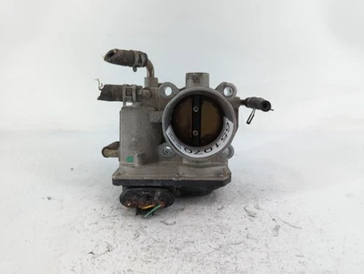 Corpo do acelerador Toyota Solara Y8UAM 2004-2006 - Imagem 1 de 4