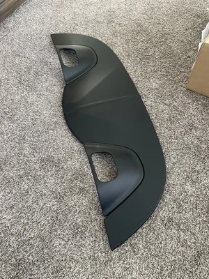 Panel de ajuste de cubierta de estante superior para asiento trasero KY53-L1900-ADW Aston Martin DB11 Foto 1 de 4