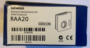Siemens RAA20 Room Thermostat - Picture 1 of 5