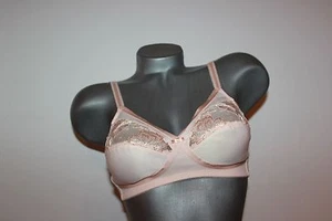 Triumph bügelloser BH "Modern Posy N" Gr. 80 A Orange Highlight mit Spitze - Bild 1 von 7
