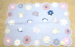 NEW Pottery Barn Kids Baby Crib Toddler Quilt Scalloped Garden Flowers Snail - Picture 1 of 16
