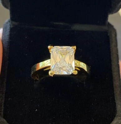 ✨Anillo de topacio blanco pavé de 4,00 quilates corte radiante chapado en oro de 18 quilates talla 10✨ Foto 1 de 4
