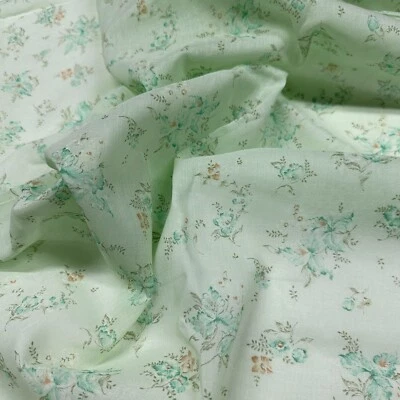 Tela semi transparente floral verde vintage años 70 80 de 1 yarda +30" Foto 1 de 4