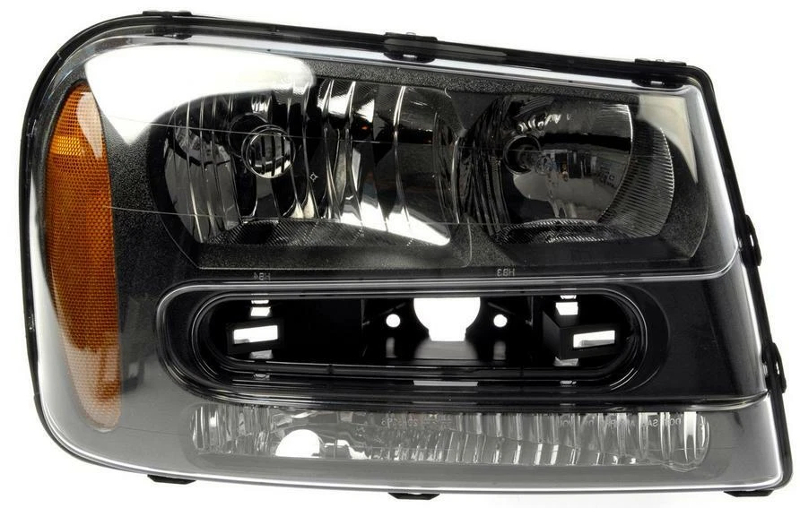Headlight for 2002-2005 Chevrolet Trailblazer EXT - Image 1 of 1