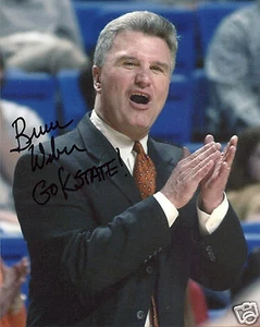 FOTO FIRMADA DE 8X10 BRUCE WEBBER KANSAS ESTADO WILDCATS CON CERTIFICADO DE AUTENTICIDAD - Imagen 1 de 1