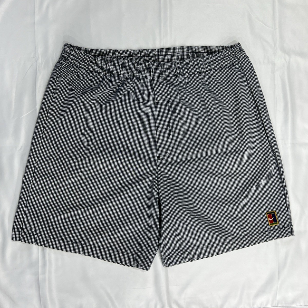 nike 90s challenge court ハーフパンツ　アンドレアガシ s-l1200.jpg