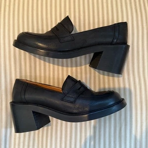 Belang Black Leather Heeled Loafers 90s Y2K Size 38 - Picture 1 of 8