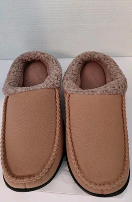 Chinelo Isotoner Masculino Avançado Gel Infundido Espuma de Memória Buckskin Tamanho 11-12 - Imagem 1 de 4