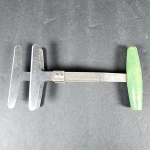 Vintage Foley Food Chopper Stainless Steel Blades With Green Wood Handle - Picture 1 of 4