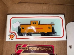  Vintage Bachmann HO Union Pacific UP 25743 Extended Vision Caboose in OVP - Bild 1 von 1