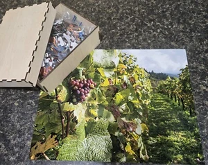Wood jigsaw puzzle vineyard grapes - Picture 1 of 1
