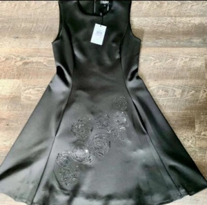 DKNY SCHWARZ Fit & Flare Kleid Größe 6 neu mit Etikett verziert ärmellos UVP 129 $ - Bild 1 von 10