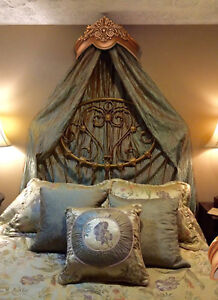 Gorgeous Gold Tone Bed Crown - Real Wood - Canopy - Teester