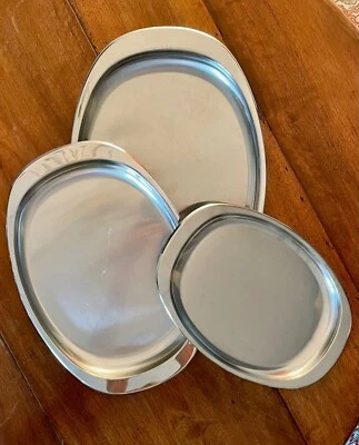 Tris Piatti Da Portata Ovali Alessi - Immagine 1 di 4