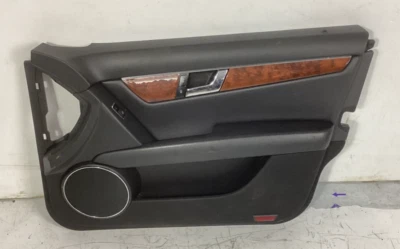 Panel de puerta interior delantero derecho Mercedes-Benz C300 2008-2014 A2047200189 OEM Foto 1 de 4