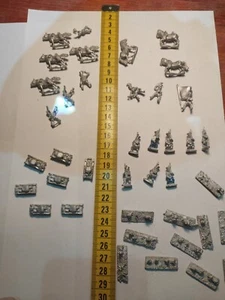 Articoli Miniatura 27 Confezioni Militaria Un Totale Di Circa 2 Kg Di Modellini - Foto 1 di 23