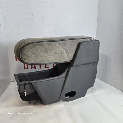 Reposabrazos central Dodge Spirit Plymouth Acclaim Chrysler LeBaron 4410876 Foto 1 de 4