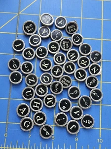 De Colección Smith Corona Máquina de Escribir Redonda Vidrio Llaves Llaves Tops Lote de 47 - Joyería Artesanal - Imagen 1 de 7