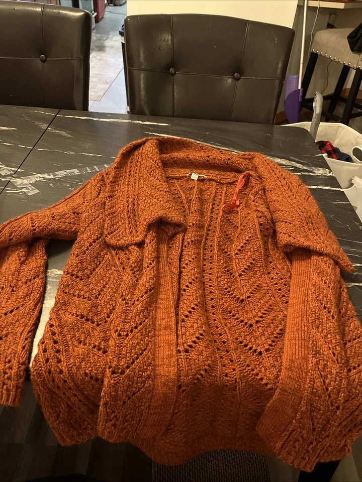 Orange Sweater 2x - Image 1 of 4