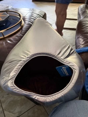 Nueva cama para mascotas HERSHEY KISSES Foto 1 de 4