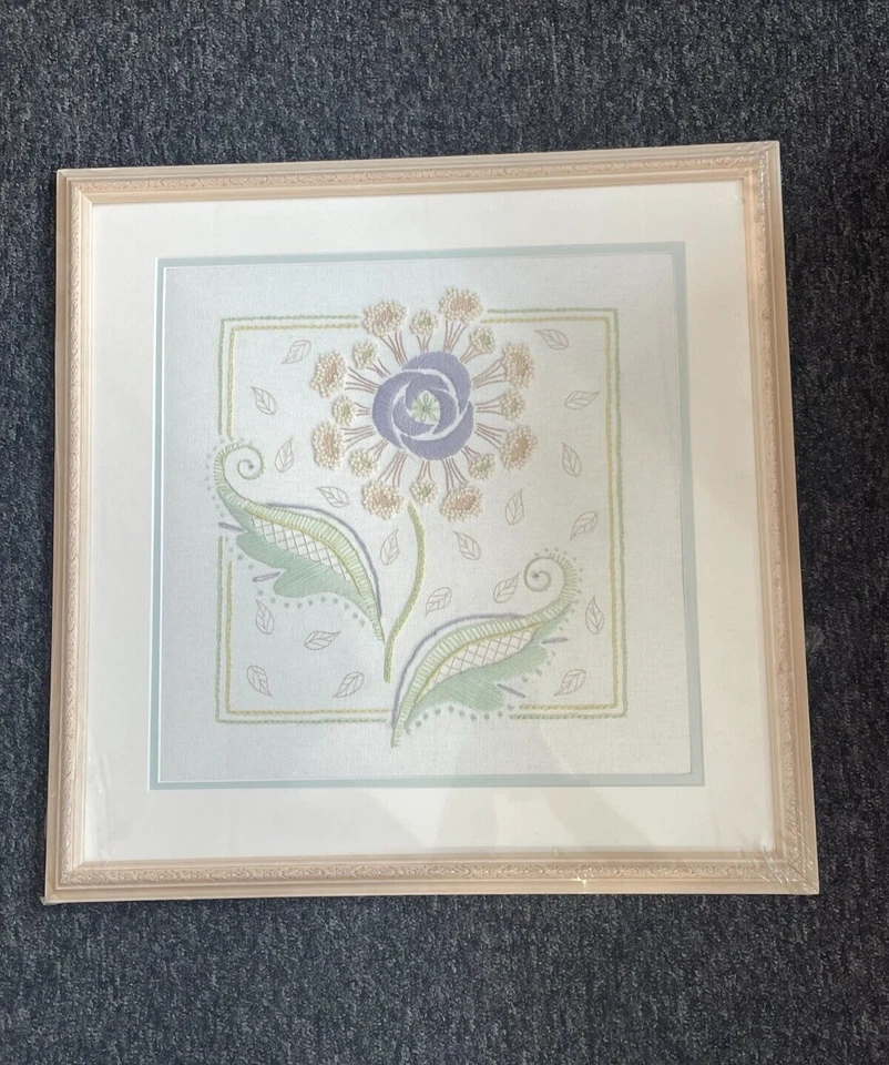 FRAMED COMPLETED EMBROIDERY: TEXTURED FLORAL: 50 x 50cm(NO GLASS) - Image 1 of 1