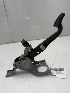 2014 - 2018 Kia Forte Brake Pedal Assembly OEM 328003X400 - Picture 1 of 6