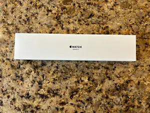 Box for Apple Watch Series 3 42mm Silver Alum. w/ White Sport Band - (no watch) - Picture 1 of 6
