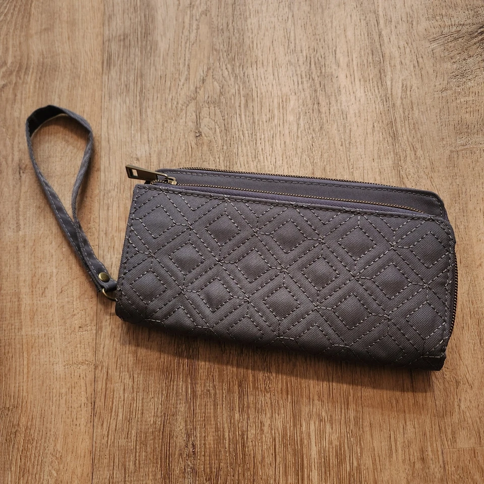 Travelon Safe ID RFID Blocking Quilted Gray Zip Around Wallet Clutch Wristlet
