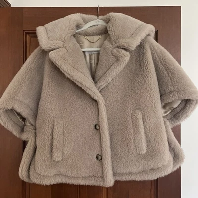 Max Mara Camel Alpaca Wool Silk Blend Teddy Cape Jacket Coat  M/L - Image 1 of 4
