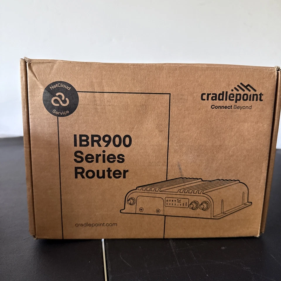 Cradle point IBR900LPE Router. New In Box. SKU MA1-0900600M-NNA - Image 1 of 4