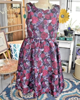 Vestido Lindy Bop Floral Estampado Rosas Columpio Línea A Reino Unido Talla 16 (US 12) Sin Mangas Foto 1 de 4