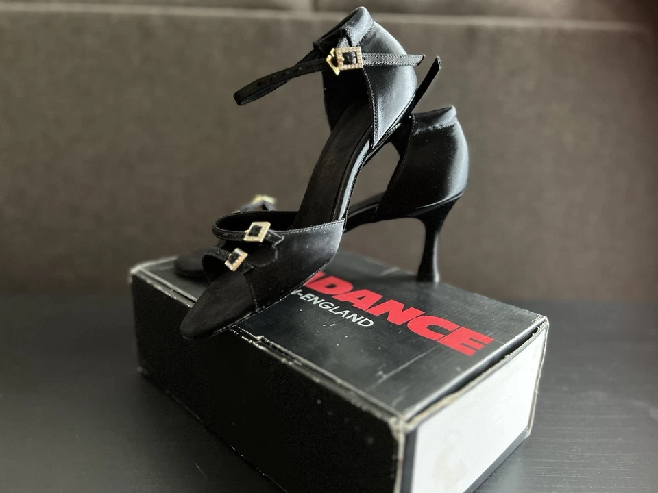 SUPADANCE DANCE SHOES UK SIZE 6 Black  - Image 1 of 4