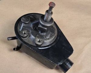 Lares 2607 Power Steering Pump Rebuilt 89875 for Chevy / GMC 6.2 Diesel - READ - Foto 1 di 12