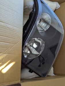 New VW Volkswagen Crafter 2006-13 RH Offside Headlight TYC - Picture 1 of 2