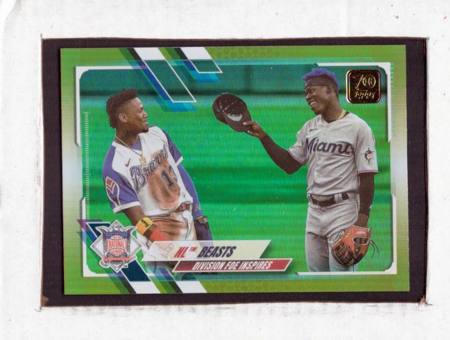 2021 Topps Update Gold Foil  -  Finish Your Set - You Pick - Image 1 of 1