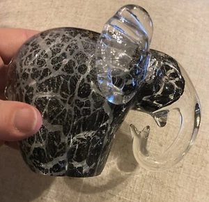 Art Glass Crackle Elephant Figurine Paperweight Black Hand Blown EUC - Picture 1 of 8
