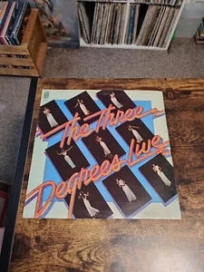 The Three Degrees Live - SPIR69197 - UK - 1975 - VG+ - VG - VG - Philadelphia - Bild 1 von 9